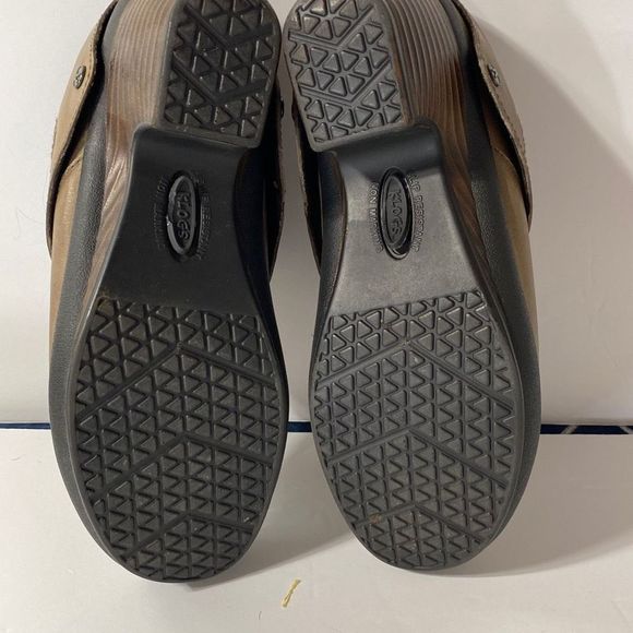 Klogs Usa Shearling-Trim Leather Clogs Brown  Size 9 Wide - Picture 10 of 12